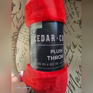 Cedar Creek Red Throw Blanket 50"×60" New